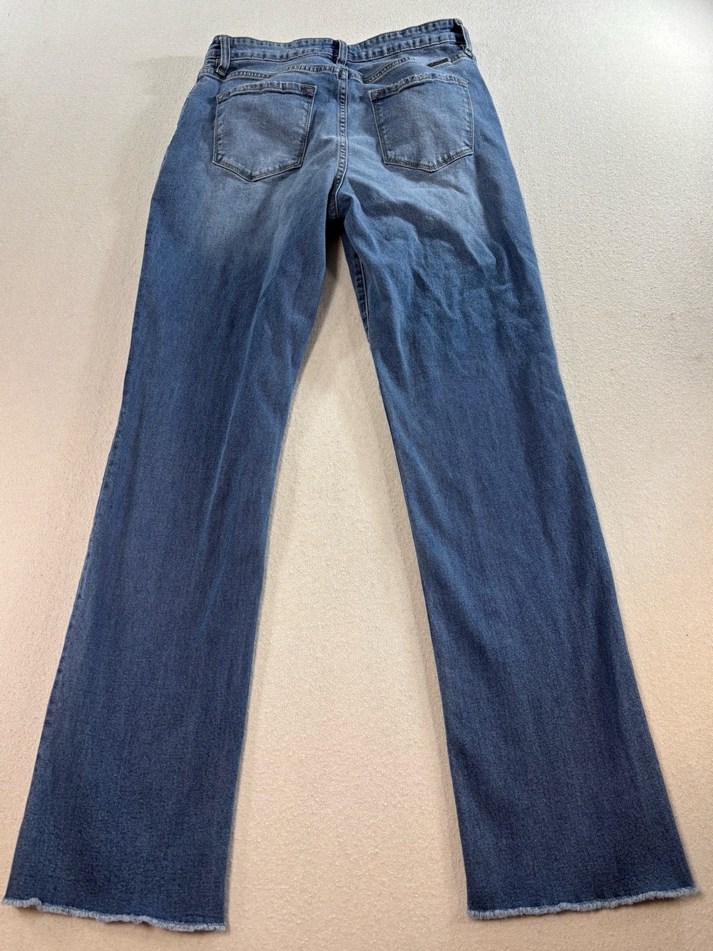 Women’s KanCan Essentials Flare Jeans Size 11/29 Medium Wash Raw Hem Stretch - Picture 3 of 7